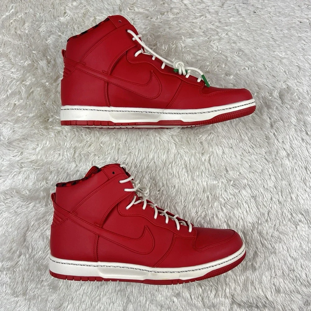 Nike Dunk SB Ultra Rain Jacket Red White Umbrella Waterproof Sz 12.5 845055-601